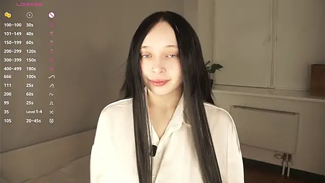 Snapshot of HannaHayles chatting on 02-27-26, 05:46 HannaHayles online show from 02-27-26, 05:46