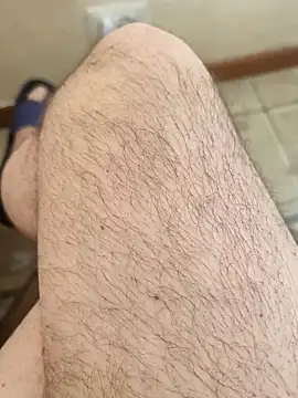 Snapshot of pericolo90 chatting on 02-18-26, 07:04 pericolo90 online show from 02-18-26, 07:04