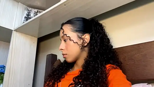 Snapshot of KayleenStoyanoff chatting on 02-06-26, 07:17 KayleenStoyanoff online show from 02-06-26, 07:17