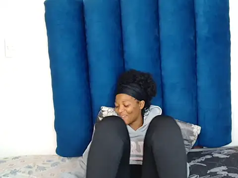 Snapshot of ForeverSexy_ chatting on 02-07-26, 06:11 ForeverSexy online show from 02-07-26, 06:11