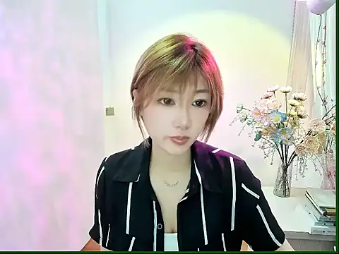 Snapshot of zhuzhu-66 chatting on 05-21-26, 06:31 zhuzhu-66 online show from 05-21-26, 06:31