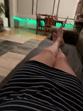 Snapshot of hungryMaya chatting on 02-28-26, 10:44 hungryMaya online show from 02-28-26, 10:44