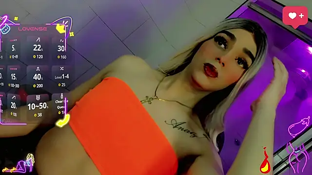 Snapshot of Maddye_Fox chatting on 06-02-26, 03:52 Maddye Fox online show from 06-02-26, 03:52