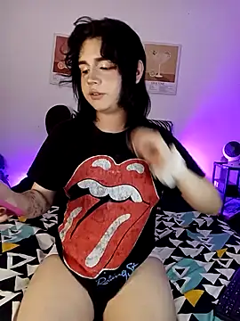 Daniellesins1 online show from 03-21-26, 05:34