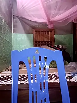 Snapshot of Yui-Ch1682 chatting on 03-24-26, 07:46 Yui-Ch1682 online show from 03-24-26, 07:46