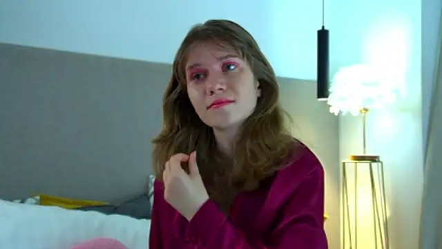 Snapshot of MilaMaelis chatting on 02-28-26, 06:36 MilaMaelis online show from 02-28-26, 06:36