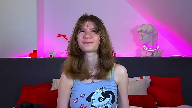 Snapshot of MilaMaelis chatting on 03-03-26, 06:25 MilaMaelis online show from 03-03-26, 06:25