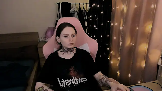 Onyxix online show from 03-16-26, 06:01