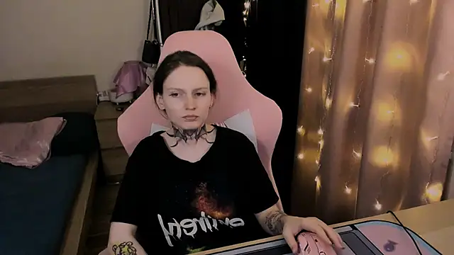 Onyxix online show from 03-26-26, 07:41