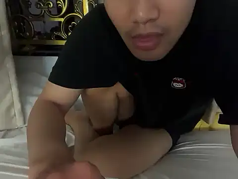 Snapshot of asianvietboy09 chatting on 06-20-26, 03:15 asianvietboy09 online show from 06-20-26, 03:15