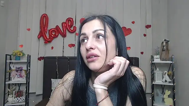 Snapshot of EvaClarkk chatting on 05-01-26, 05:45 EvaClarkk online show from 05-01-26, 05:45