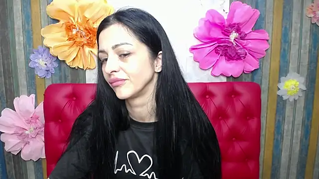 Snapshot of EvaClarkk chatting on 05-12-26, 08:00 EvaClarkk online show from 05-12-26, 08:00
