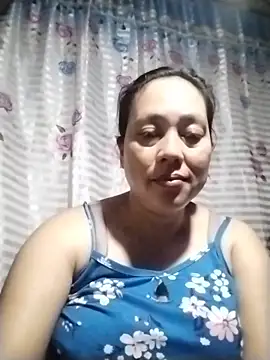 Snapshot of May_Bombs chatting on 02-18-26, 09:22 May Bombs online show from 02-18-26, 09:22