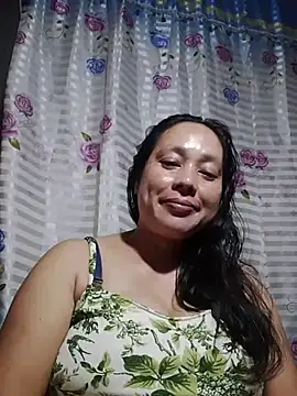 Snapshot of May_Bombs chatting on 02-22-26, 08:46 May Bombs online show from 02-22-26, 08:46