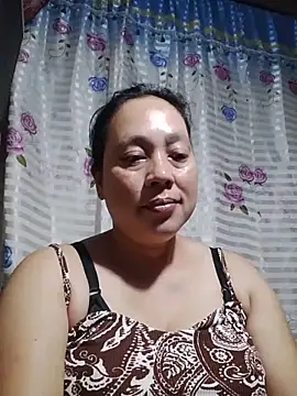 Snapshot of May_Bombs chatting on 02-28-26, 07:59 May Bombs online show from 02-28-26, 07:59