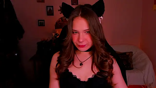 Snapshot of LanaLovely chatting on 05-22-26, 06:20 LanaLovely online show from 05-22-26, 06:20