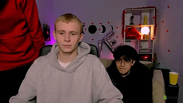 Snapshot of martin_neil chatting on 02-15-26, 08:05 martin neil online show from 02-15-26, 08:05