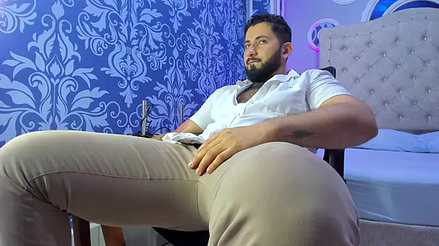 Snapshot of bear_mao_ chatting on 02-07-26, 11:25 bear mao online show from 02-07-26, 11:25