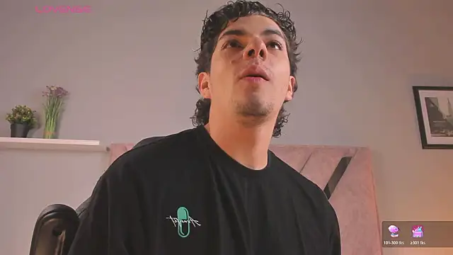 Axel Creed online show from 02-16-26, 01:07