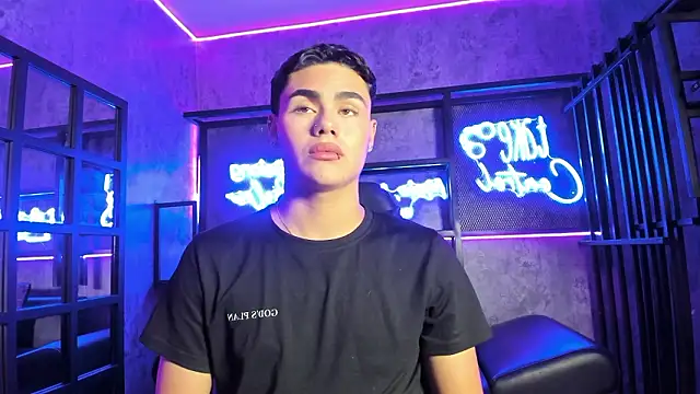 FemNoa online show from 02-21-26, 01:23