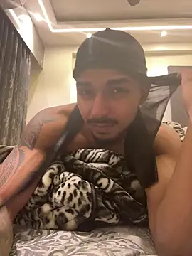 Snapshot of PimpDante chatting on 05-16-26, 12:29 PimpDante online show from 05-16-26, 12:29