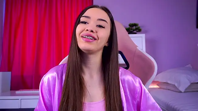 Snapshot of MistyReeds chatting on 02-25-26, 06:34 MistyReeds online show from 02-25-26, 06:34