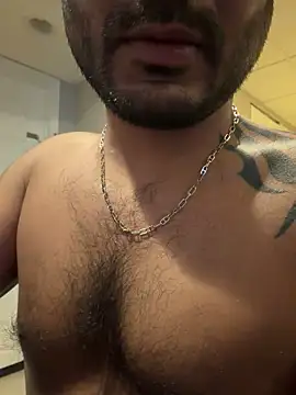 Snapshot of DaggerTie chatting on 02-20-26, 07:36 DaggerTie online show from 02-20-26, 07:36