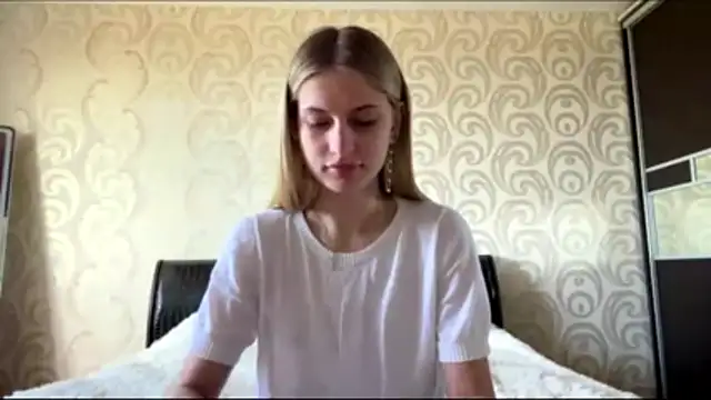 JeneeEady online show from 05-27-26, 06:10