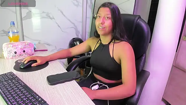 Vaneline2 online show from 02-27-26, 10:54