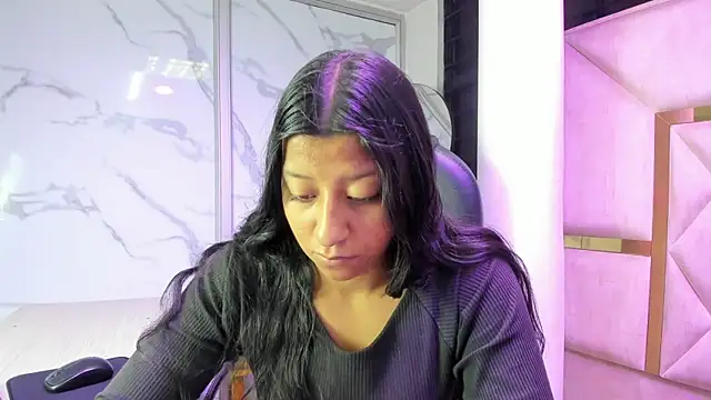 Vaneline2 online show from 04-01-26, 02:36