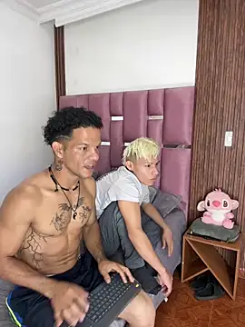 Snapshot of MaxyRyan chatting on 02-13-26, 12:56 MaxyRyan online show from 02-13-26, 12:56