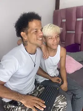 Snapshot of MaxyRyan chatting on 02-21-26, 12:50 MaxyRyan online show from 02-21-26, 12:50