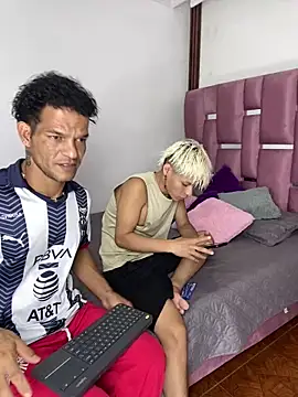 Snapshot of MaxyRyan chatting on 02-24-26, 12:58 MaxyRyan online show from 02-24-26, 12:58