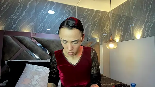 Snapshot of CharlotteKravizz chatting on 02-15-26, 06:59 CharlotteKravizz online show from 02-15-26, 06:59