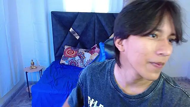 nikoo 18 online show from 04-09-26, 03:06