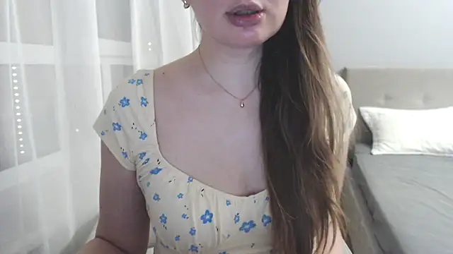 Snapshot of Tasiya chatting on 07-20-26, 07:49 Tasiya online show from 07-20-26, 07:49