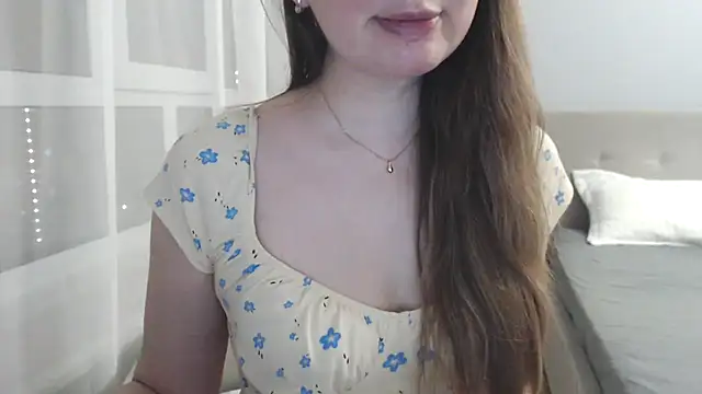 Snapshot of Tasiya chatting on 07-24-26, 08:18 Tasiya online show from 07-24-26, 08:18