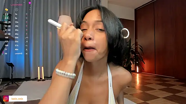 Snapshot of karinnixx chatting on 07-18-26, 07:39 karinnixx online show from 07-18-26, 07:39