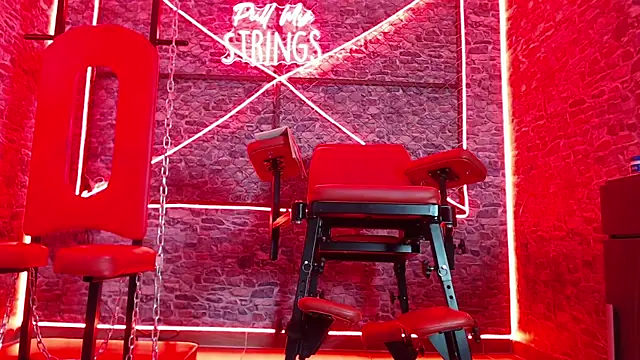 MiistressBlu online show from 02-13-26, 07:43