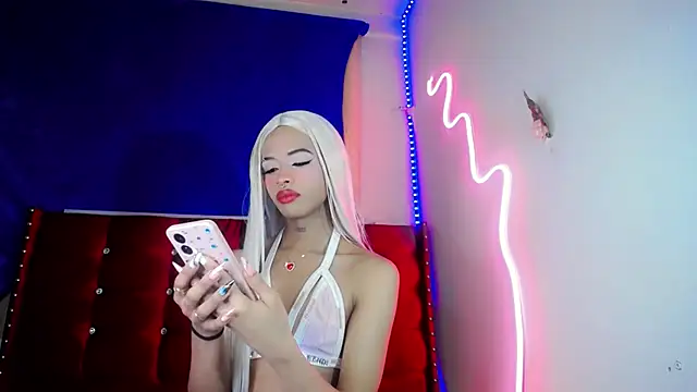 DahliaGill online show from 04-09-26, 12:43