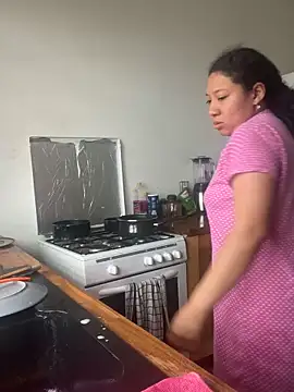 Snapshot of daphne_grande chatting on 03-03-26, 02:01 daphne grande online show from 03-03-26, 02:01