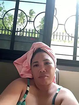 lady candy85 online show from 04-11-26, 07:35