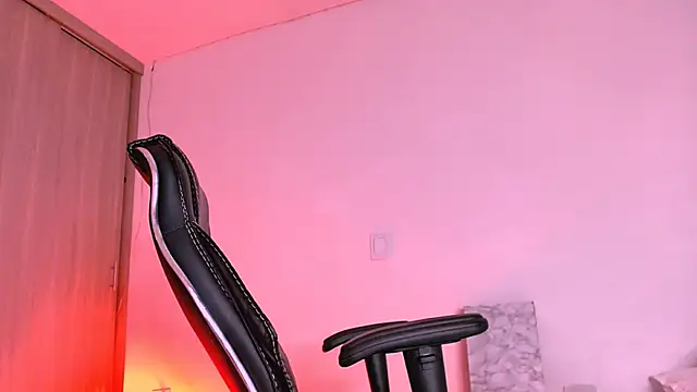 Dann-Winner online show from 05-07-26, 03:23