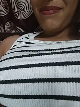 Snapshot of komalsharma99 chatting on 05-30-26, 06:16 komalsharma99 online show from 05-30-26, 06:16