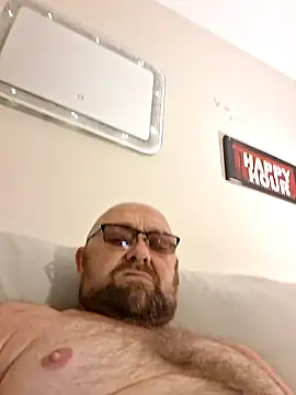 Snapshot of ldhurstII chatting on 04-06-26, 05:41 ldhurstII online show from 04-06-26, 05:41