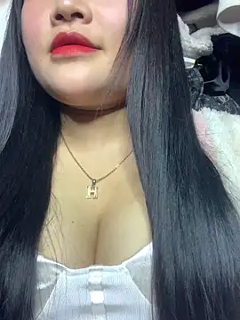 Snapshot of Violet_pusy chatting on 02-21-26, 04:41 Violet pusy online show from 02-21-26, 04:41