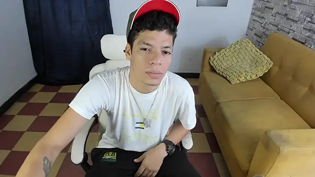 Andres sant  online show from 03-29-26, 03:39