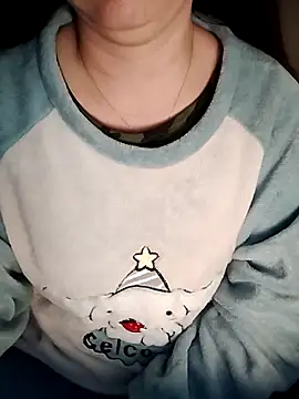 Snapshot of LiilyZi chatting on 02-09-26, 03:38 LiilyZi online show from 02-09-26, 03:38