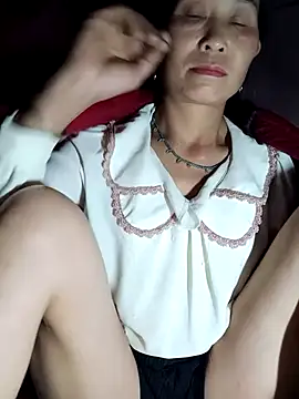 witch-xx online show from 03-29-26, 07:36