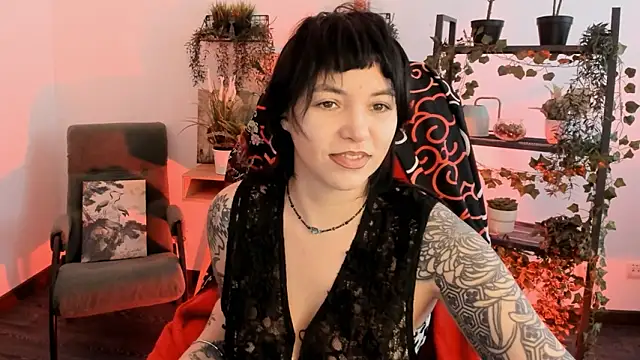 Snapshot of NeoGeisha chatting on 03-17-26, 01:03 NeoGeisha online show from 03-17-26, 01:03
